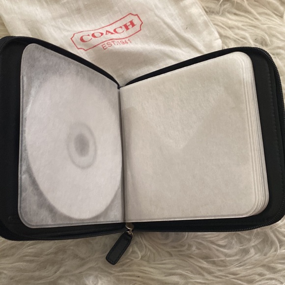 🌺vintage coach CD holder 🌺 - Picture 5 of 6